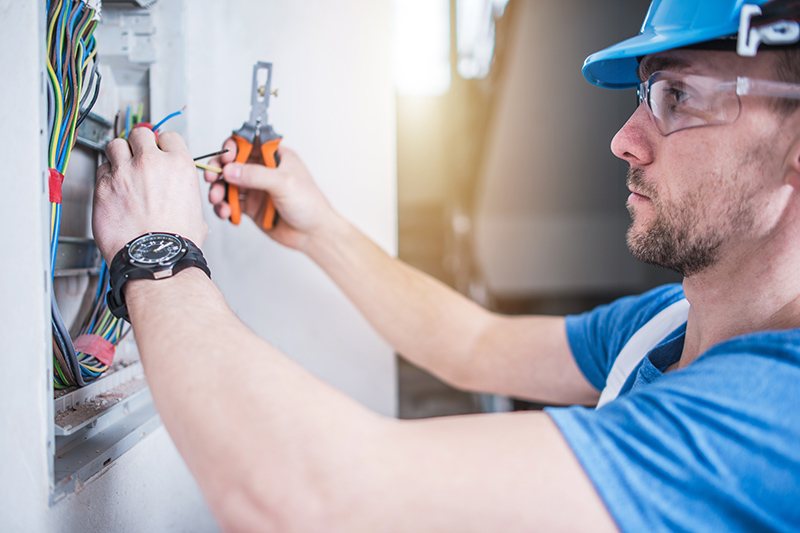 Electrician Qualifications in Hereford Herefordshire